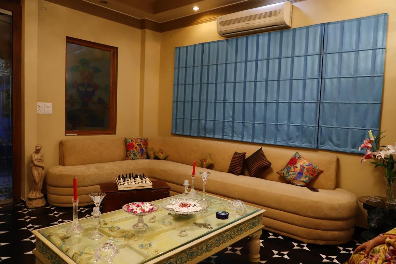 Aura Homestay Royal Villa Jaipur Eksteriør billede